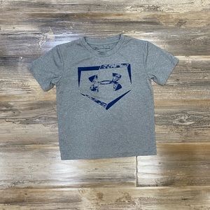 Under Armour Size 5 Boys Baseball T-Shirt ⚾️